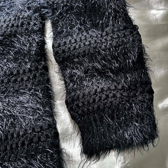 SOFT FUZZY SWEATER, BLACK, SIZE 4X, LONG SLEEVES, RIBBED CREW NECK, DROP SHOULDE - Picture 11 of 11